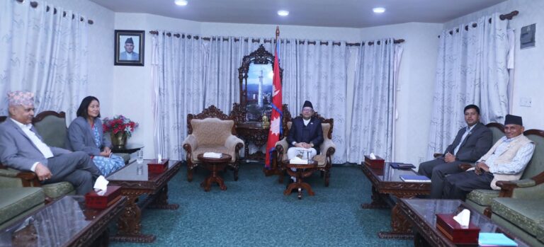Speaker Devraj Ghimire discusses Civil Service Bill with party leaders at Singha Durbar